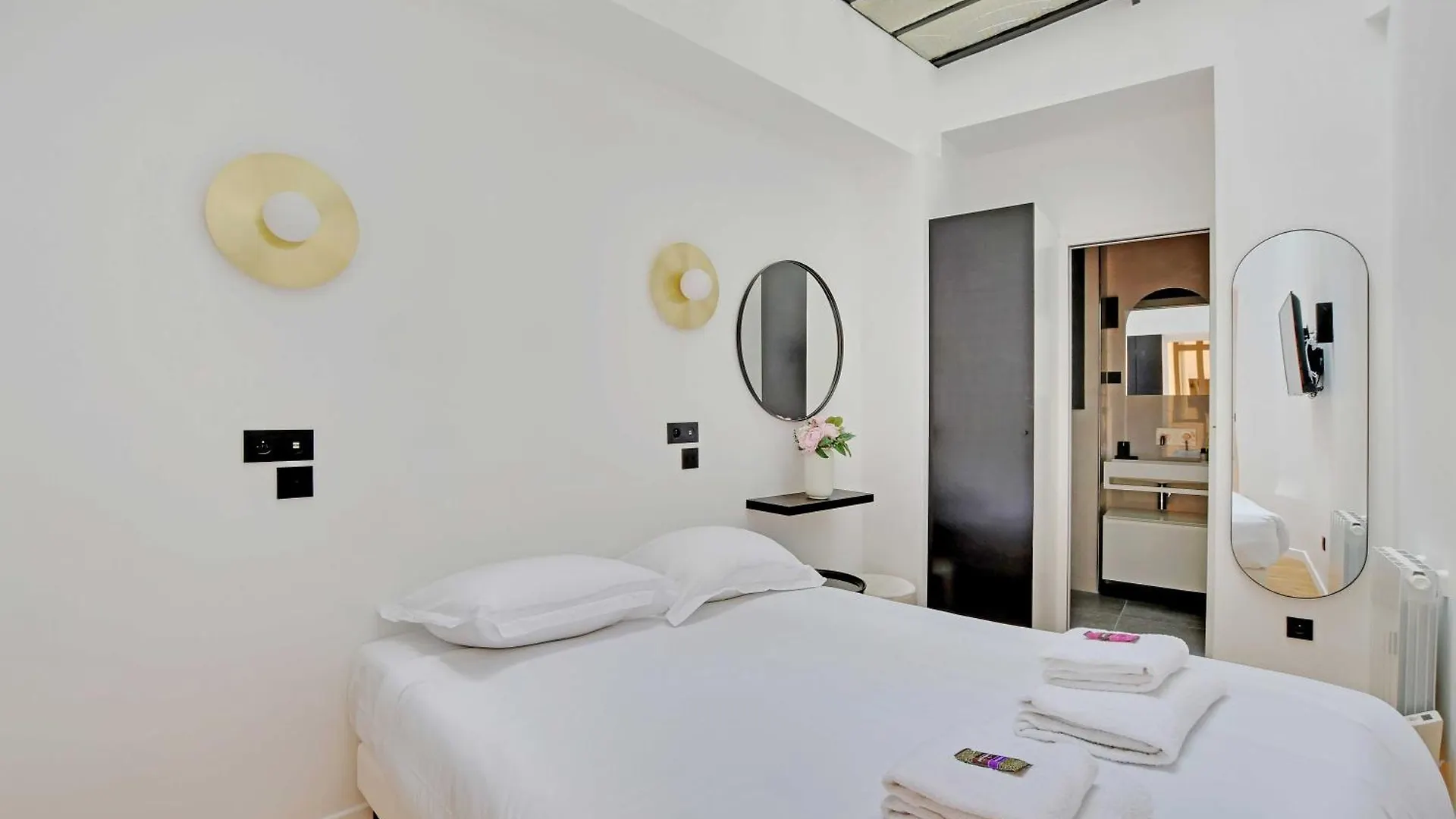 Apartment Stunning 2br Opera *